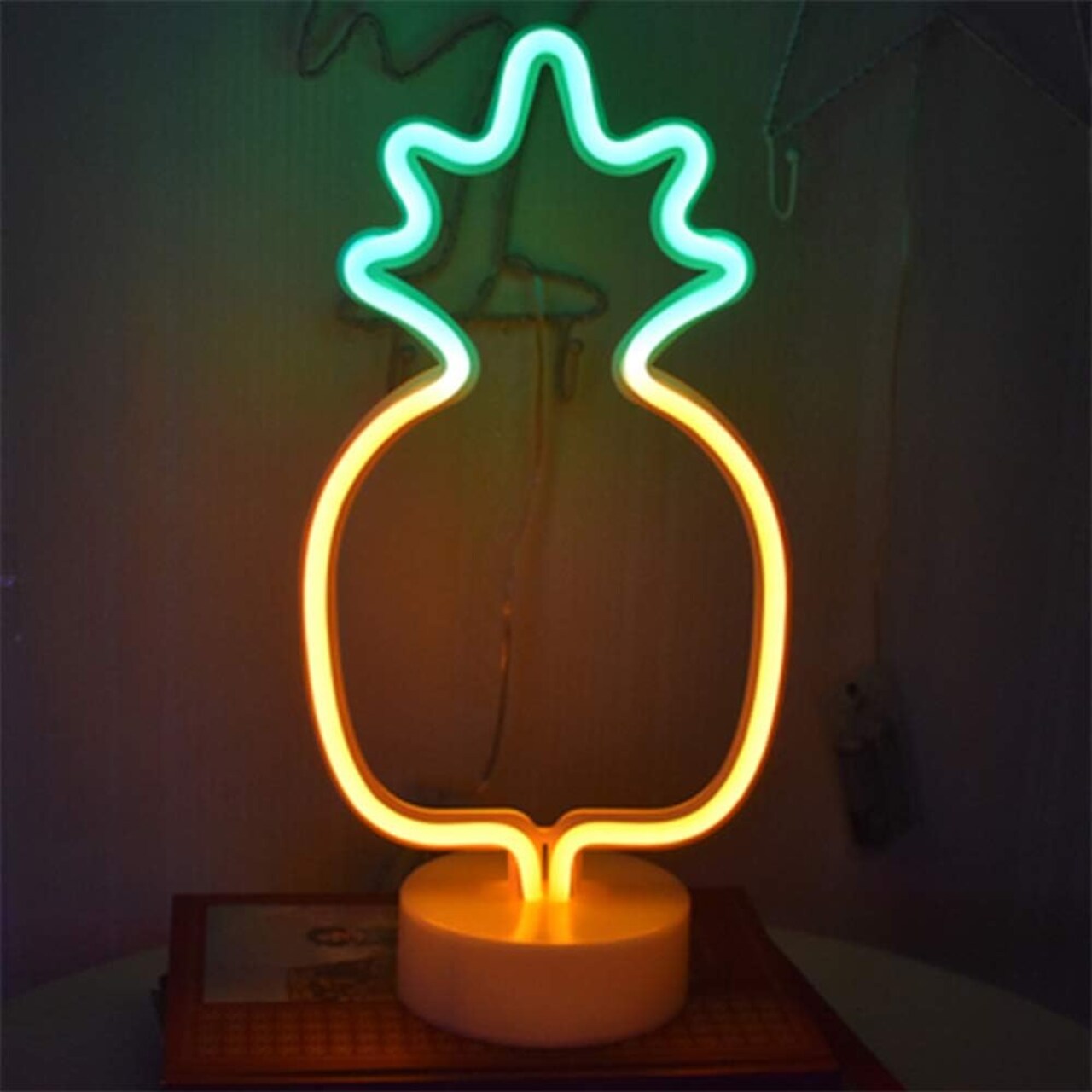 Summer Pineapple Neon Sign – Warm White LED Light for Luau Parties, Weddings, and Tropical Vibes | USB/Battery Operated Table Light